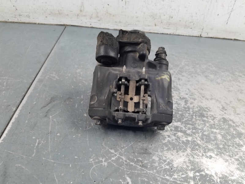 2021 McLaren 765LT Left Rear Parking Brake Caliper - Damage #5597 F7