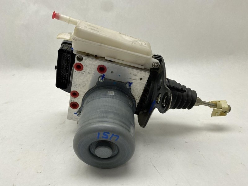 ABS Anti Lock Brake Pump Assembly 60004265 Fits 2020 Buick Encore GX 86427