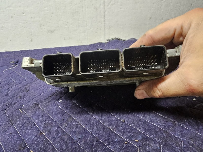16-18 Ford Fiesta Engine Control Unit ECU GA6A12A650GE Module 211-19a1