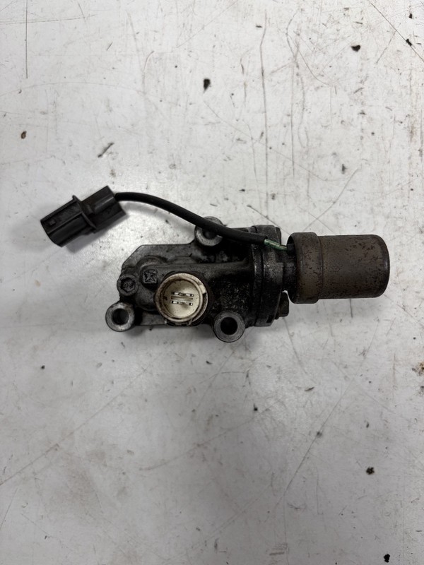00-06 Honda Insight Spool Valve Assembly 15810-PHM-A03 OEM