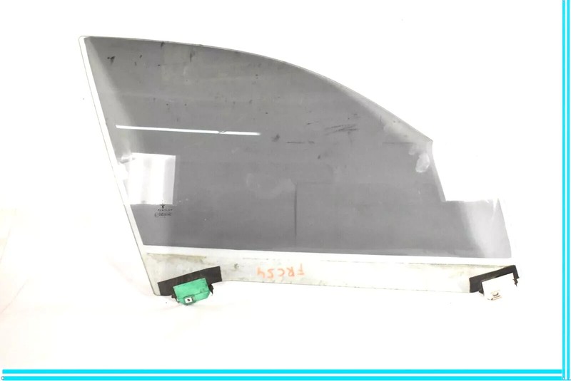 03-13 Maserati Quattroporte M139 Front Right Side Door Window Glass OEM