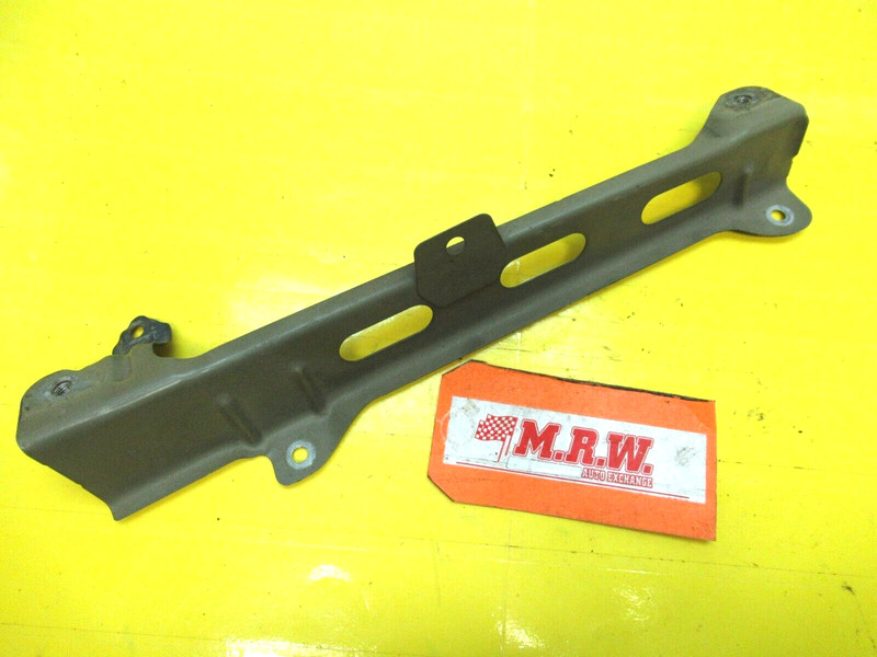 RIGHT PASSENGER SIDE TOP OUTER FENDER MOUNT BRACKET 05 06 07 08 09 LEGACY WAGON