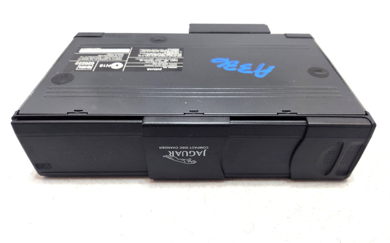 ✅ 04-09 OEM Jaguar XJ8 XJR CD Changer Player Unit