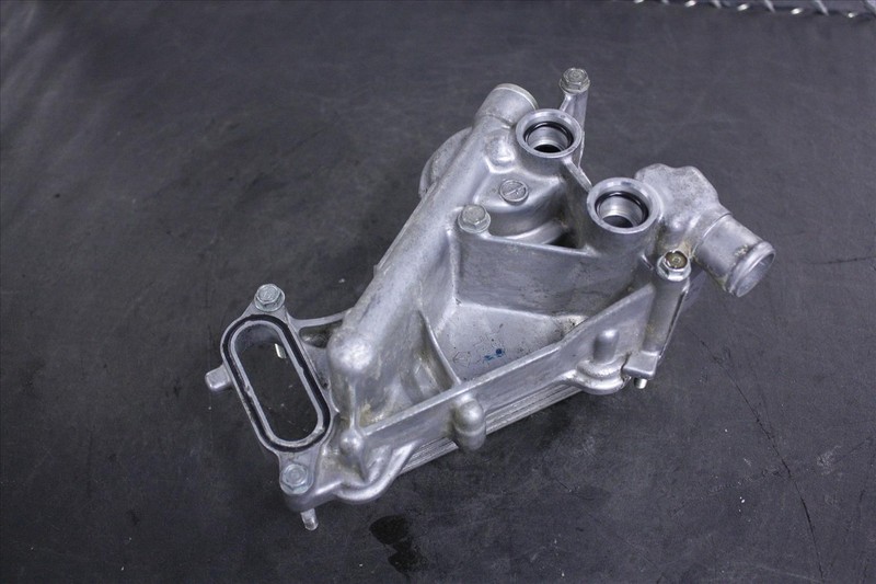 1998 HONDA CBR 600 SE OIL COOLER FILTER HOUSING OEM CBR600 98