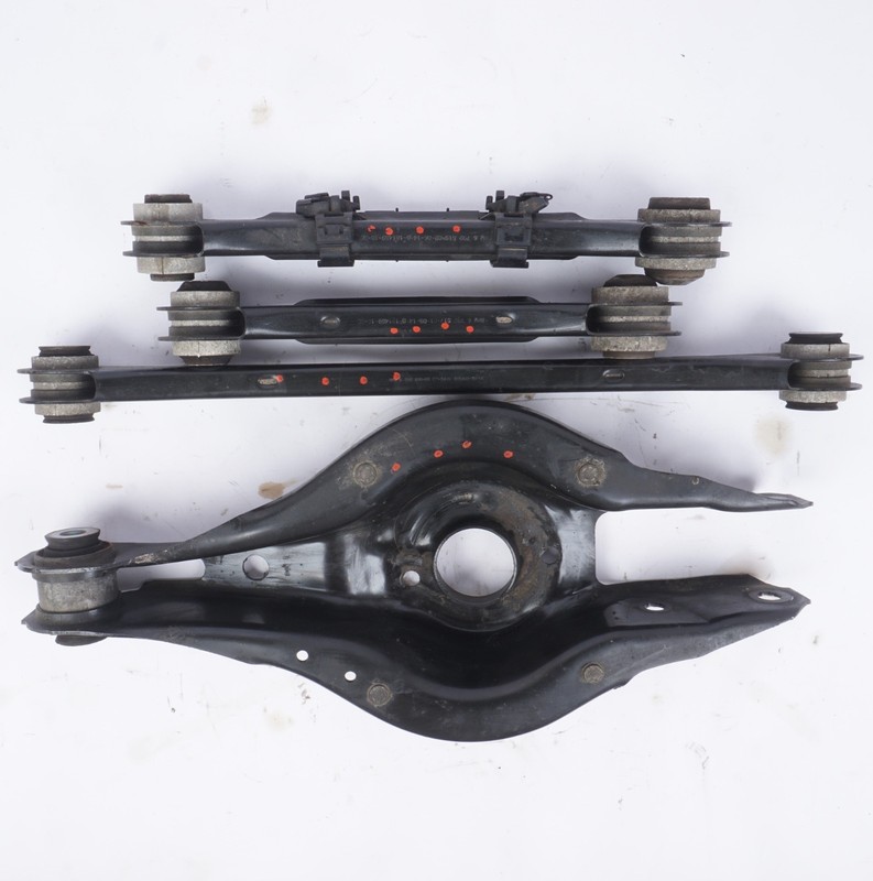 12-20 BMW 228i 230i 320i 328i 330i 335i 340i 428i RIGHT REAR CONTROL ARM SET-4