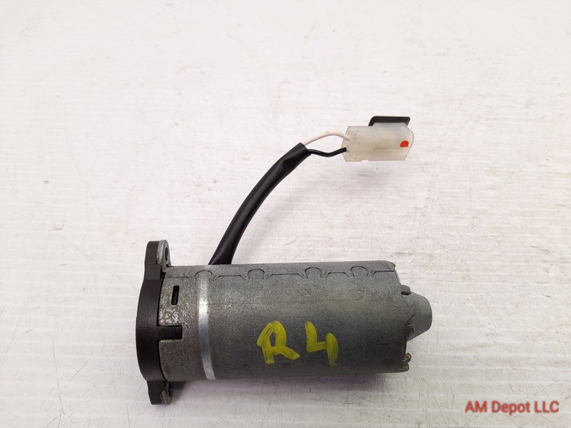 2002 BMW 330xi 330i 325i 325xi E46 Right Seat Backrest Adjustment Motor 8251615
