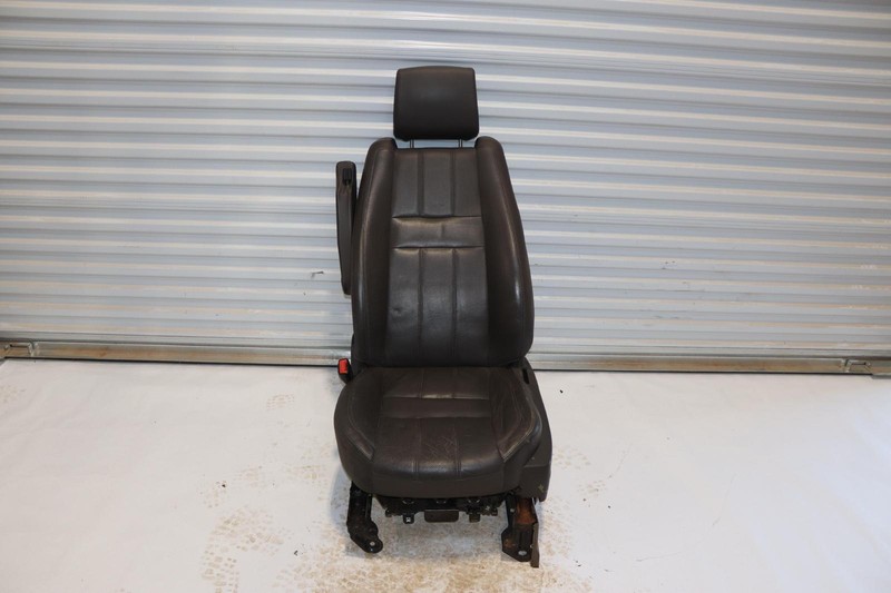 2010-2011 RANGE ROVER SPORT L320 FRONT LEFT DRIVER SEAT LEATHER W/ HEATED OEM