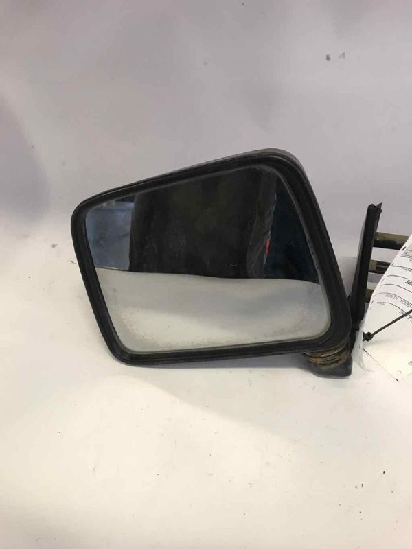 Door Mirror NISSAN PICKUP Left 90 91 92 93 94 95 96 97