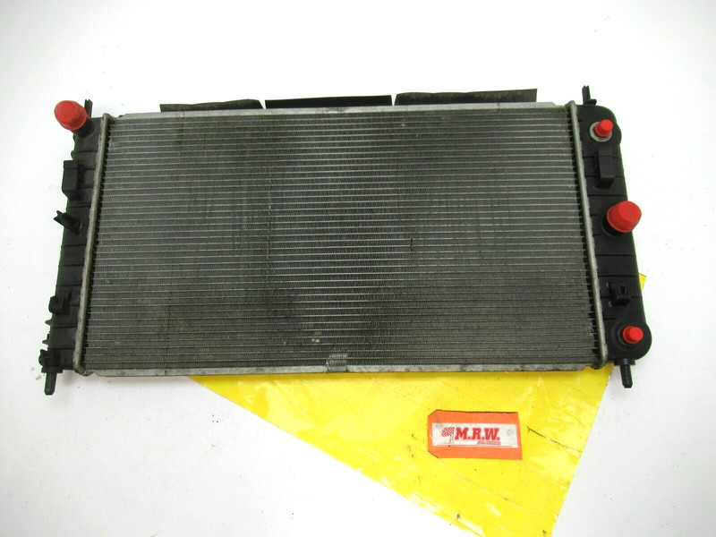 RADIATOR for 07 08 AURA 3.5L 06 07 08 09 10 G6 3.9L 06 07 08 09 10 MALIBU 3.5L