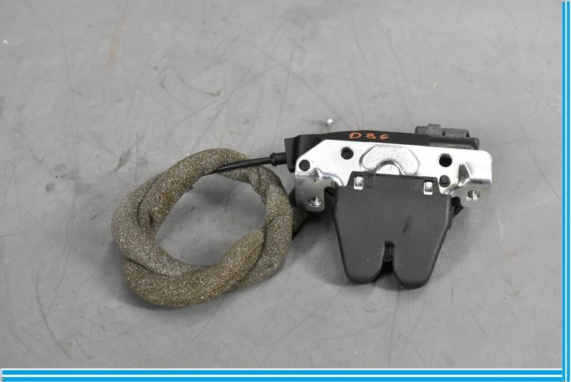 08-17 Mercedes W212 E350 C300 C250 Trunk Lid Latch Lock Actuator 2047500185 OEM