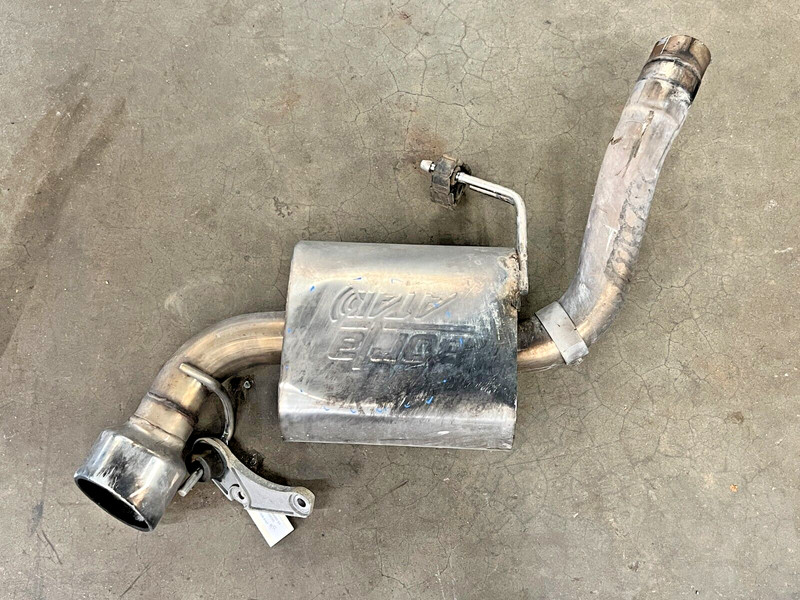 ⭐2016-2020 CHEVY CAMARO SS 6.2 V8 BORLA ATAK RIGHT EXHAUST MUFFLER OEM LOT2500