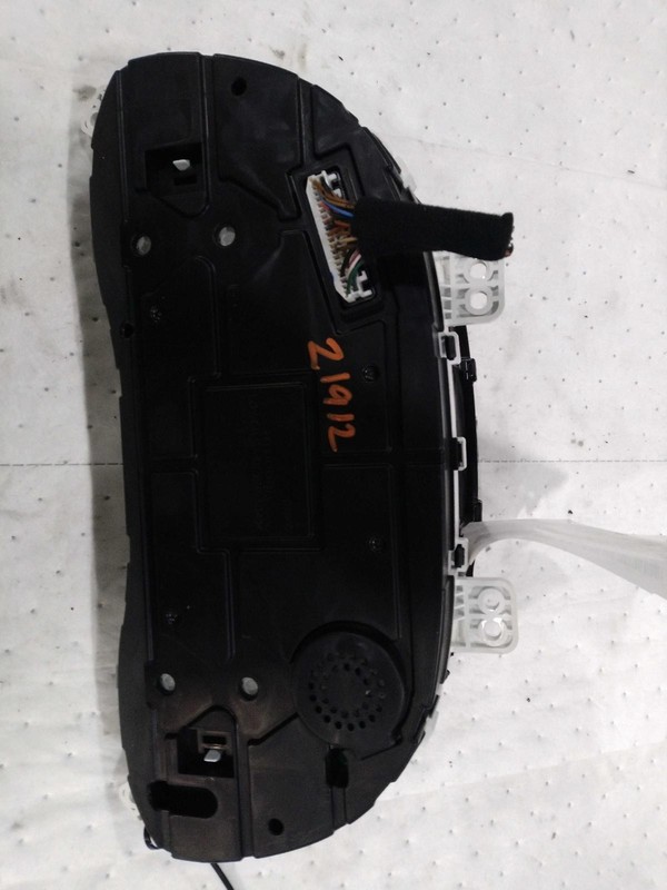 Used Speedometer Gauge fits: 2020 Hyundai Elantra cluster US market MPH Sedan 2.