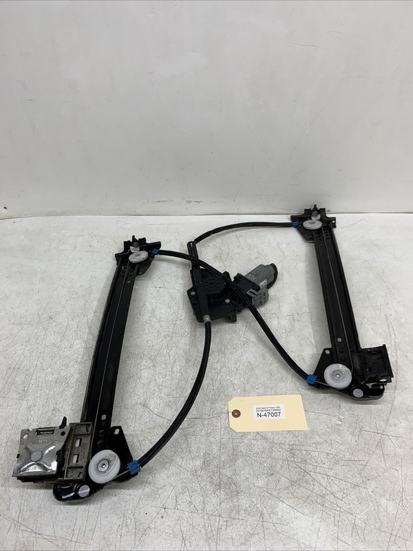12-20 TESLA S FRONT LH SIDE DOOR WINDOW REGULATOR MOTOR OEM 600655100L 47007 U19