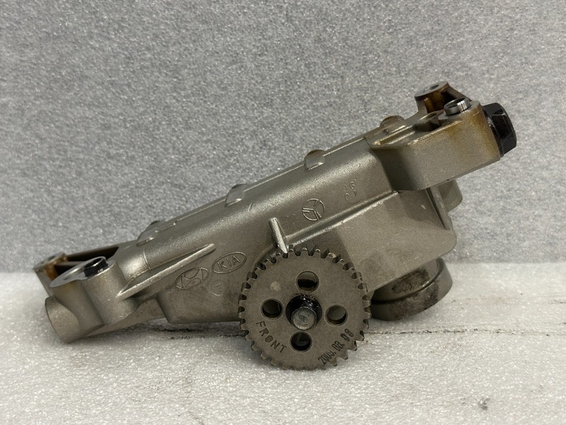 2010-2014 HYUNDAI GENESIS COUPE TURBO 2.0T Engine Oil Pump OEM #993