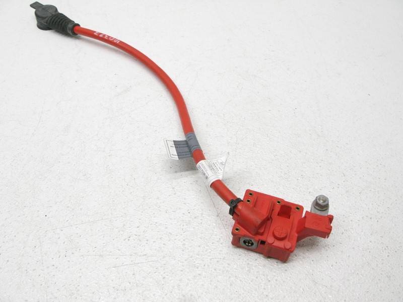 10-19 BMW F07 535i 550i GT 640i M5 M6 TRUNK POSITIVE BATTERY CABLE OEM 100323
