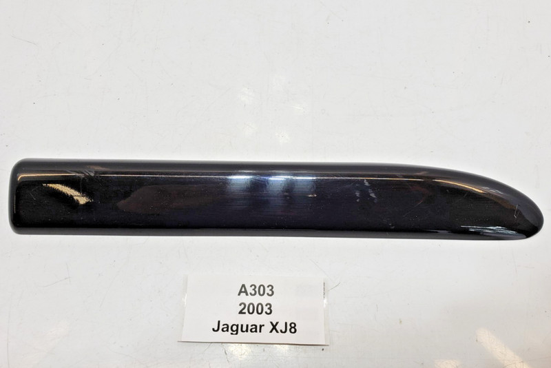 β
98-03 OEM Jaguar XJ8 XJR Front Left Driver Lower Fender Molding Trim Black