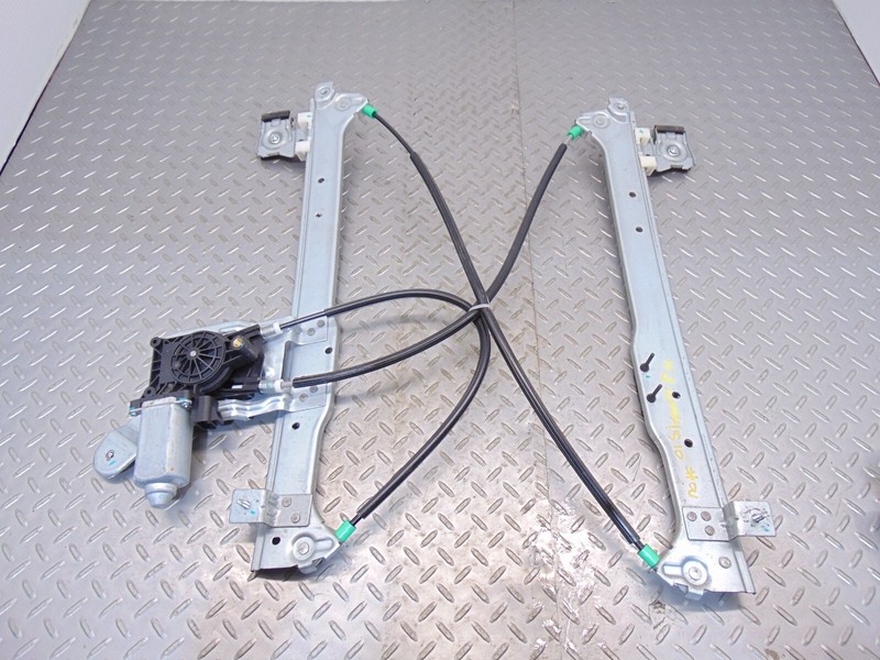 2002-2006 Silverado 1500 Right Passenger Front Door Power Window Regulator Motor