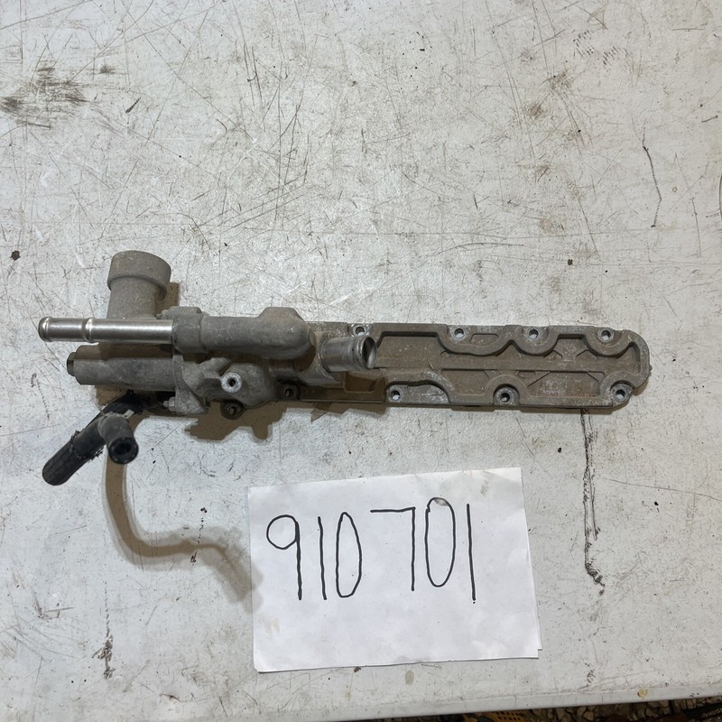 Thermostat Housing 3.0L/3.3L Fits 01-07 Toyota Highlander 661173