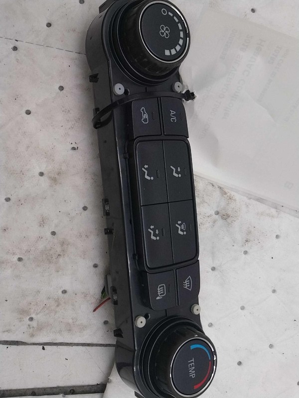 Used A/C Selector Switch fits: 2018 Chevrolet Silverado 1500 pickup opt C67 ID 2