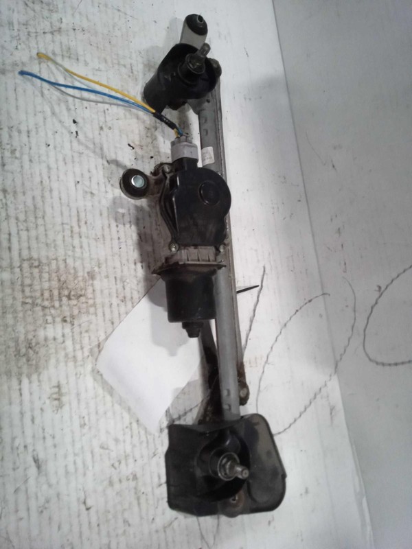 Used Windshield Wiper Motor fits: 2015 Nissan Altima Sdn from 8/1/15 Grade B