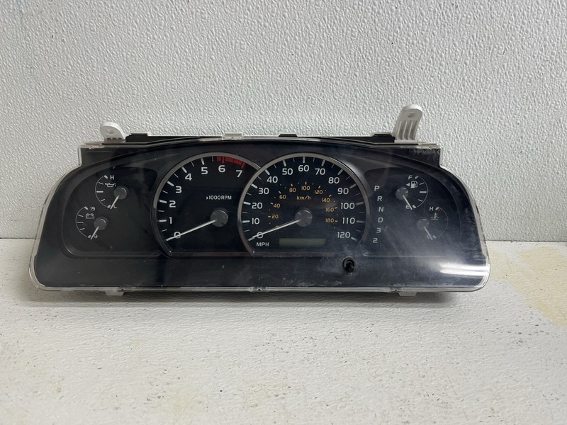 2005 Toyota Sequoia 4x2 NON-AIR SUSP Speedometer Gauge Cluster 83800-0C420 239k