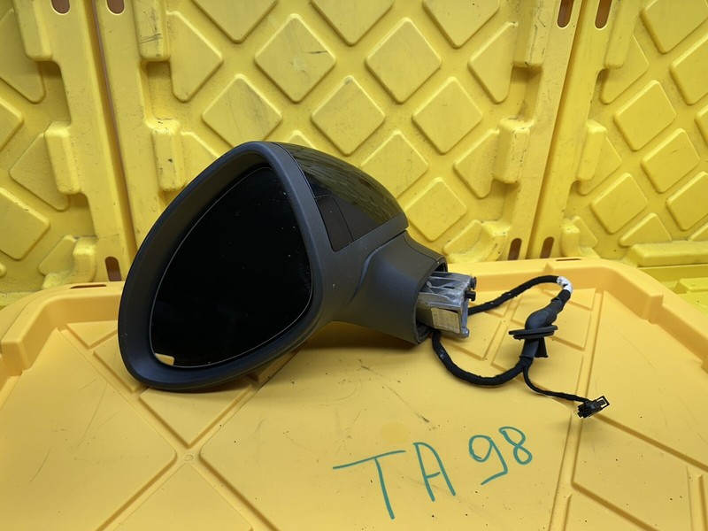 2011-2014 Porsche Cayenne 958 Left Driver Side View Door Mirror Glass Assembly