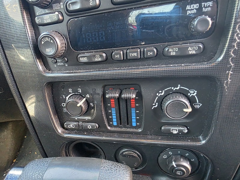 2003-2009 GMC Envoy Trailblazer Climate Control Oem Chevrolet Tested