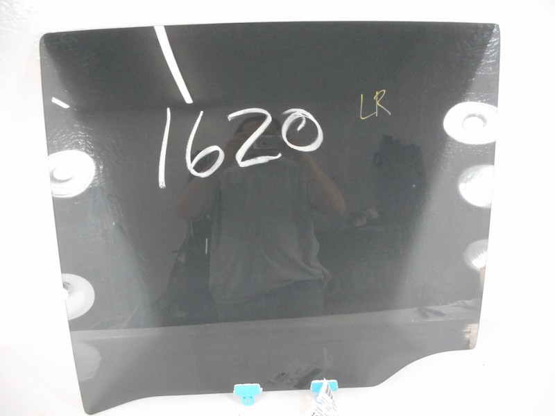 04-10 Infiniti QX56 Door Window Glass Rear Driver Left OEM Armada