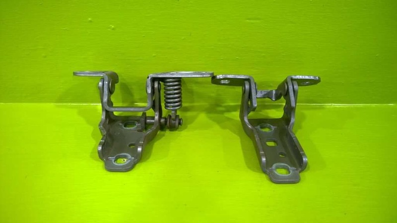 09-19 RAM 1500 PASSENGER RIGHT FRONT DOOR HINGES 2923-76