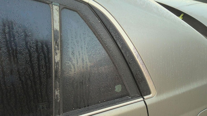 Rear Vent Glass/window TOYOTA AVALON Left 05 06 07 08 09 10 11 12