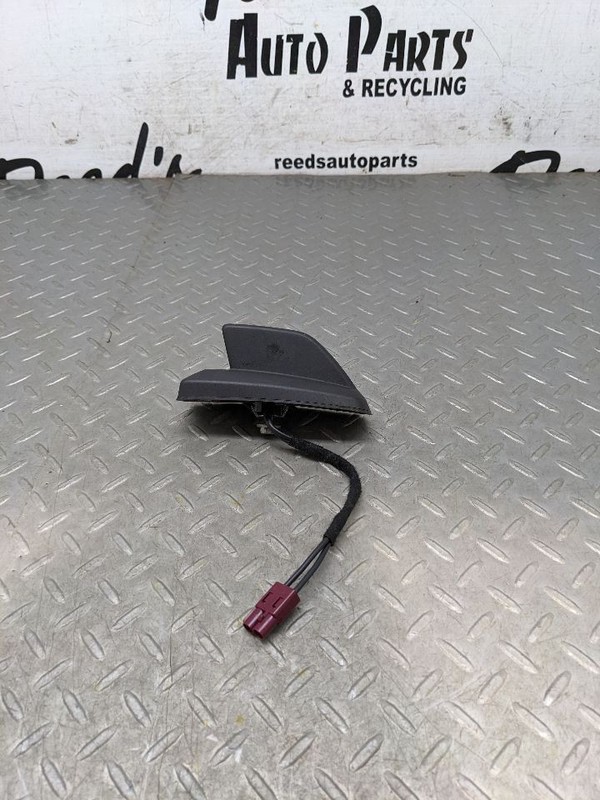 2015-2020 Cadillac Escalade ESV Upper Roof Antenna Sharkfin OEM 23447542 1181952