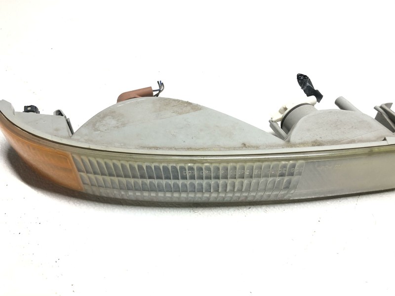 1999-2007 GMC Sierra Passenger Turn Signal Parking Lamp Light Oem 99-07