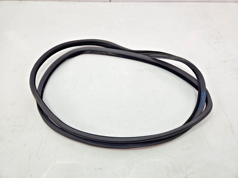 ✅13-18 OEM Mercedes W463 G63 AMG Rear Left Side Door Weatherstrip Rubber Seal