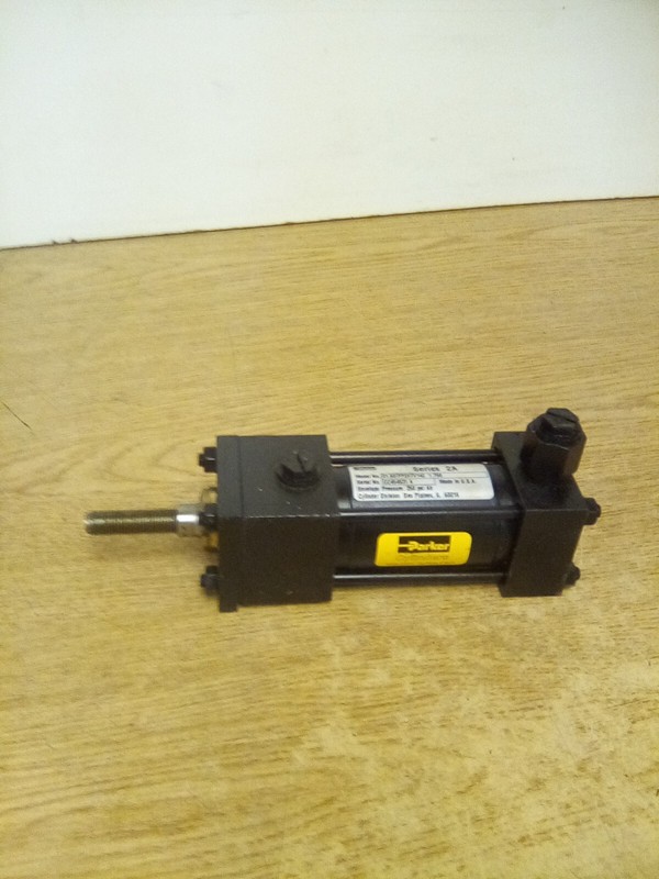 Parker Hydraulic Cylinder 01.50 FP2ATV142 1.750 Series 2A