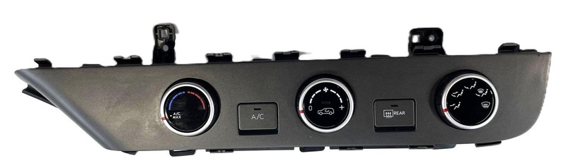 2024 Hyundai Kona A/C Heater Temperature Control Unit OEM 97250-BE060 784 Miles