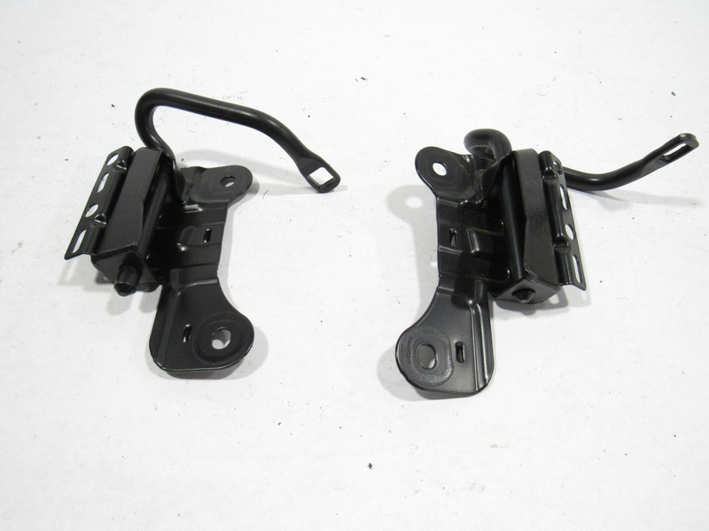 Porsche Boxster S 2014 Rear Seat Belt Lower Support Mount Bracket Set 13-16 ; :A