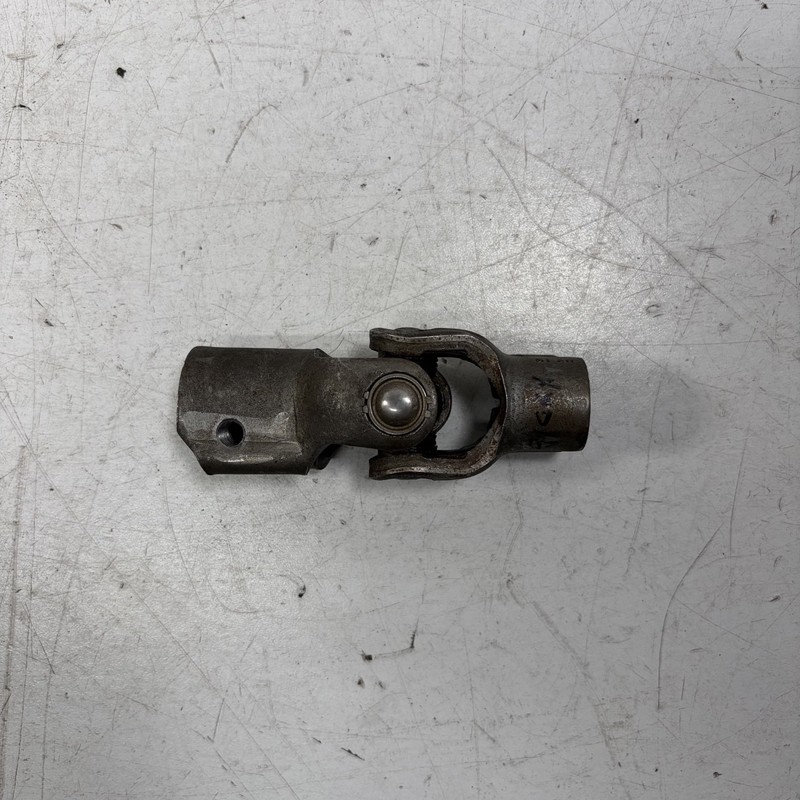 88-91 Honda Civic CRX Steering Lower Joint 53323-SF4-003 OEM