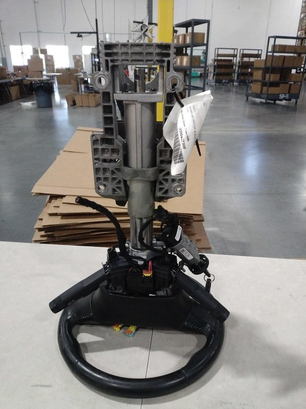 2015 Chevrolet Colorado Steering Column OEM Green 130K Miles Warranty