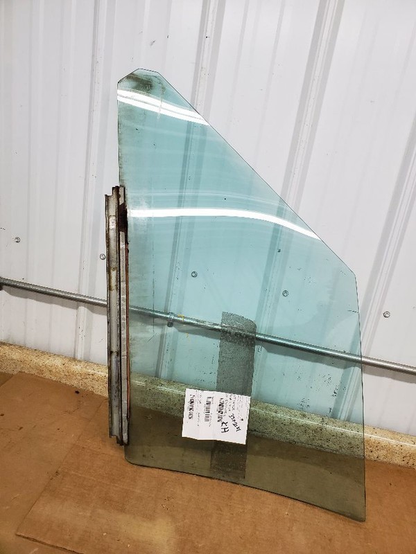Passenger Right Front Door Glass 4 Door Fits 77-79 BUICK 289105