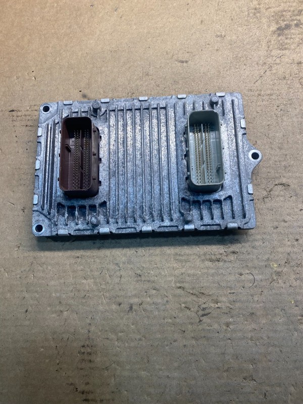 2013 Chrysler Town & Country ECM Engine Computer ECU pr5150724ac aa2793 DG