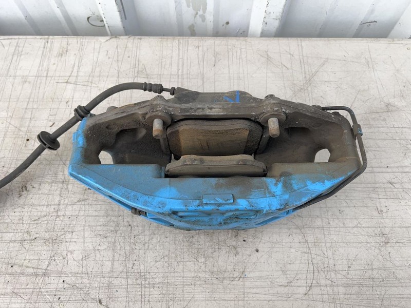 16-19 BMW 750i RIGHT FRONT CALIPER BLUE W/ELECTRIC PB 4.4L AWD 72K xDRIVE 65156