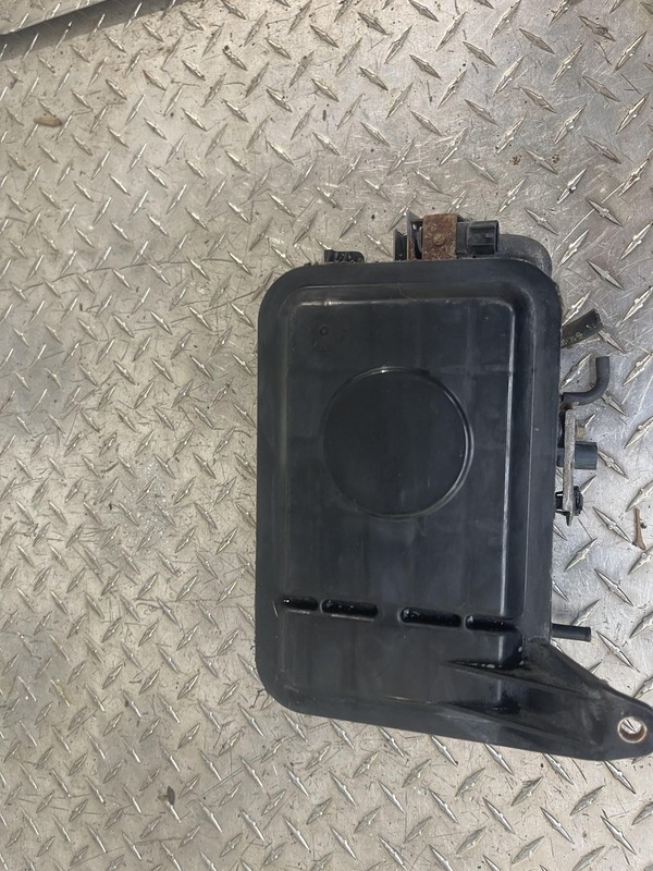 1996-2001 Toyota Tacoma 4Runner 2.7 3.4 Charcoal Fuel Vapor Canister W/Warranty