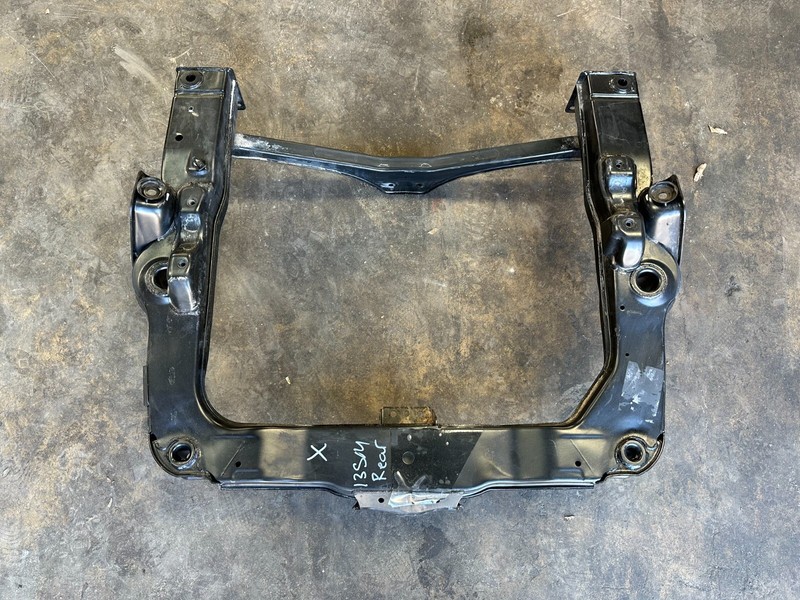 11-18 Smart Fortwo Electric REAR SUSPENSION CROSSMEMBER SUBFRAME SUB FRAME OEM