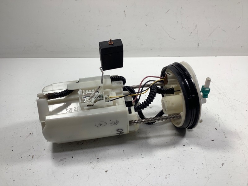 09-13 Honda Fit Fuel Pump Module 17045-TK6-A00 OEM
