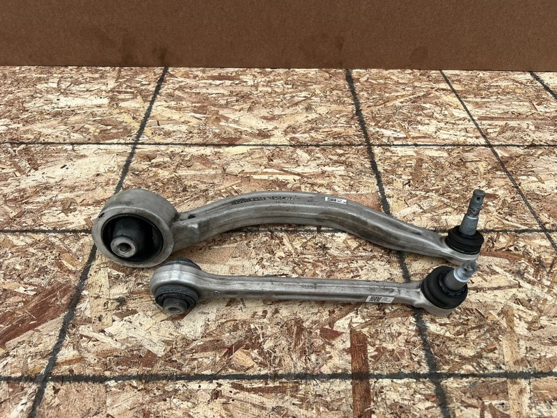 GENESIS G70 19-26 OEM FRONT RIGHT PASSENGER LOWER CONTROL ARM ARMS SET RWD ASSY