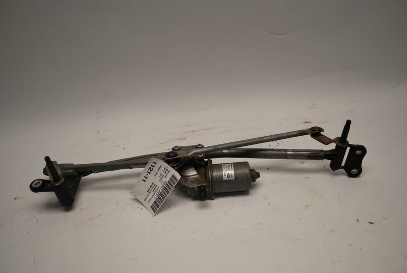2012-2019 RANGE ROVER EVOQUE WINDSHIELD WIPER TRANSMISSION LINKAGE W/ MOTOR OEM