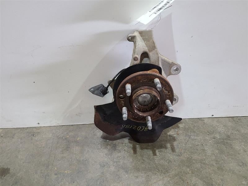 Passenger Right Rear Knuckle/Stub Fits 06-10 SOLSTICE 561596