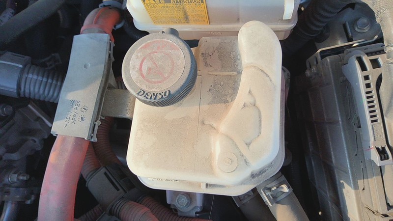 Coolant Recovery Bottle LEXUS CT200H 11 12 13 14 15 16 17