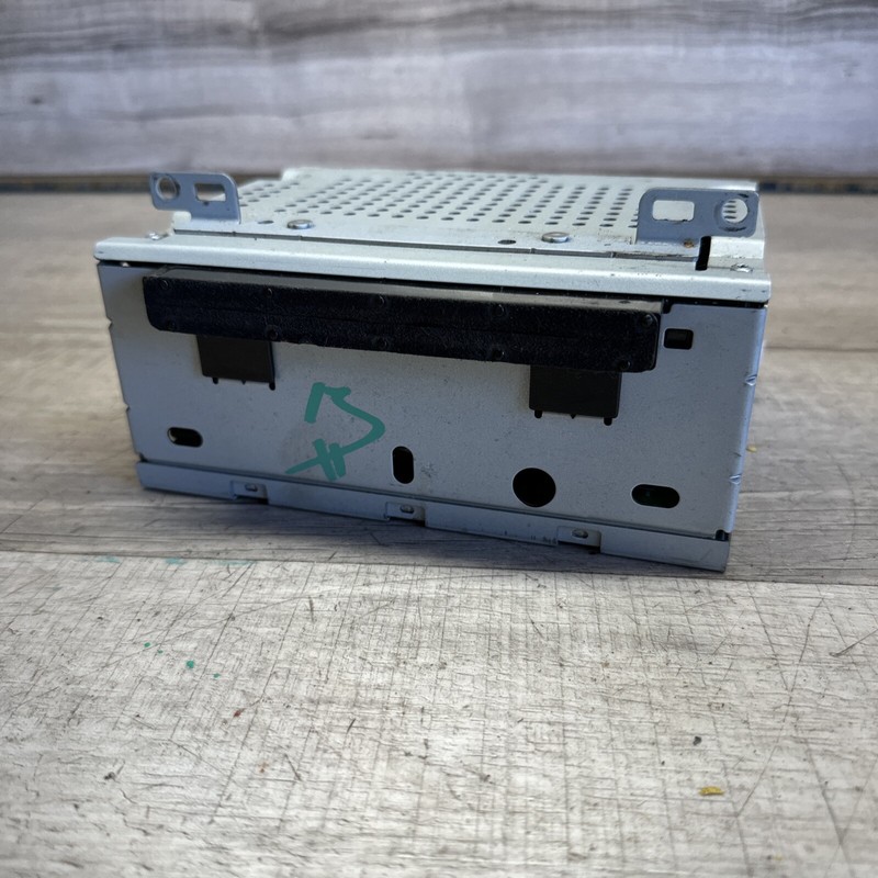 CM5T19C107KB I Ford Focus AM/FM/CD Radio Receiver OEM 2011-16