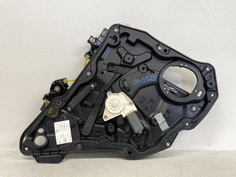 ⭐2014-2019 MERCEDES CLA45 AMG REAR LEFT POWER WINDOW REGULATOR MOTOR OEM LOT2645